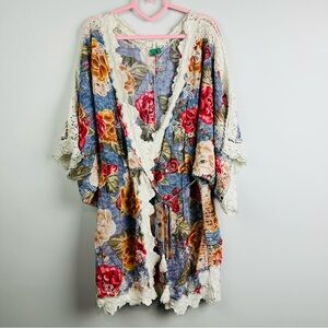 Farm Rio Floral Boho Lace Crotchet Trim Kimono True Wrap Top Size Small